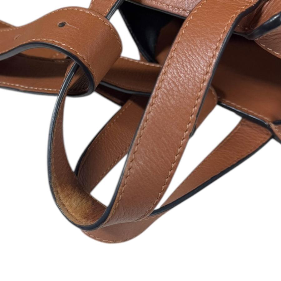 LOEWE（ロエベ） ハンモック スモール ショルダーバッグ レザー 387.30