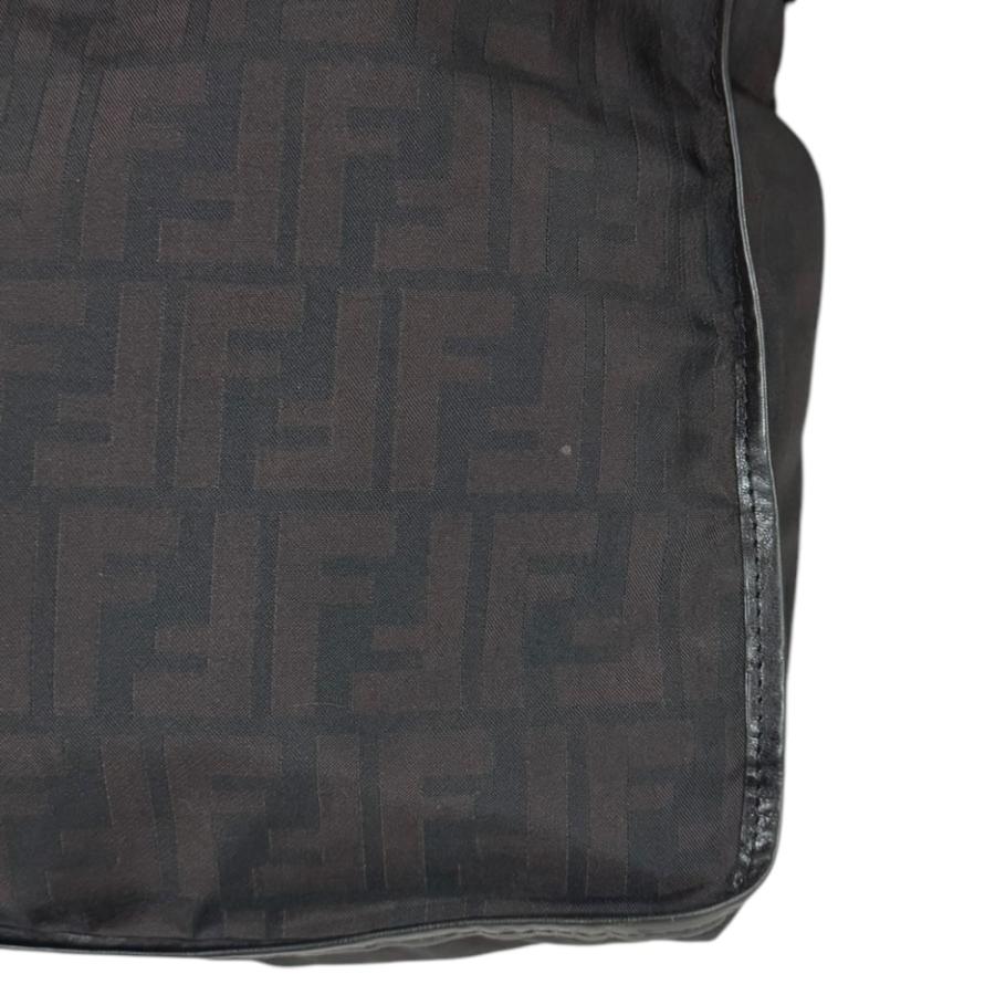 FENDI フェンディ ズッカ ショルダーバッグ ナイロン 7VA148 FENDI フェンディ ズッカ ショルダーバッグ ナイロン 7VA148