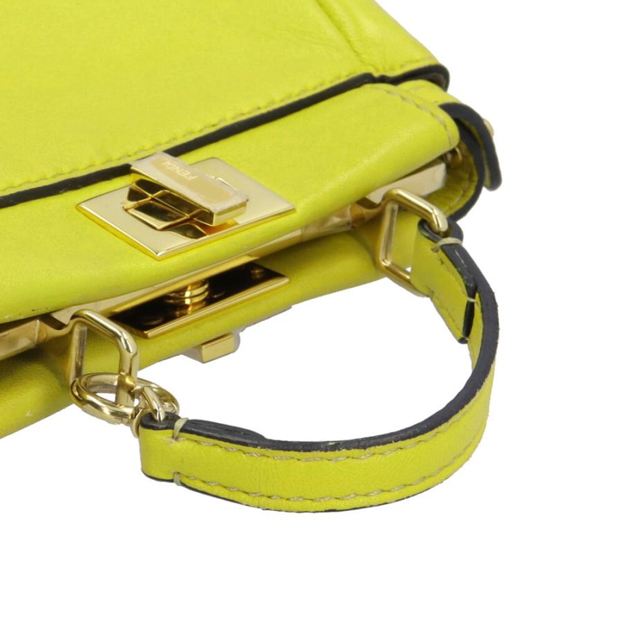 FENDI（フェンディ） マイクロピーカブー ショルダーバッグ レザー