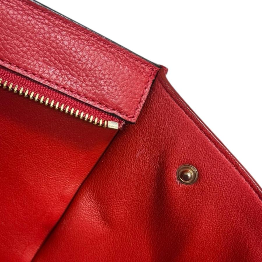 セリーヌ トラペーズ ショルダーバッグ レザー レッド レディース CELINE  中古 CELINE（セリーヌ） トラペーズ ショルダーバッグ レザー レッド