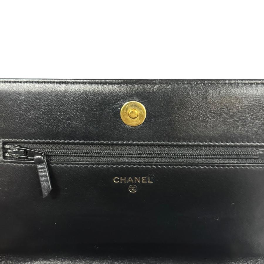 CHANEL（シャネル） ボーイシャネル Vステッチ ショルダーバッグ