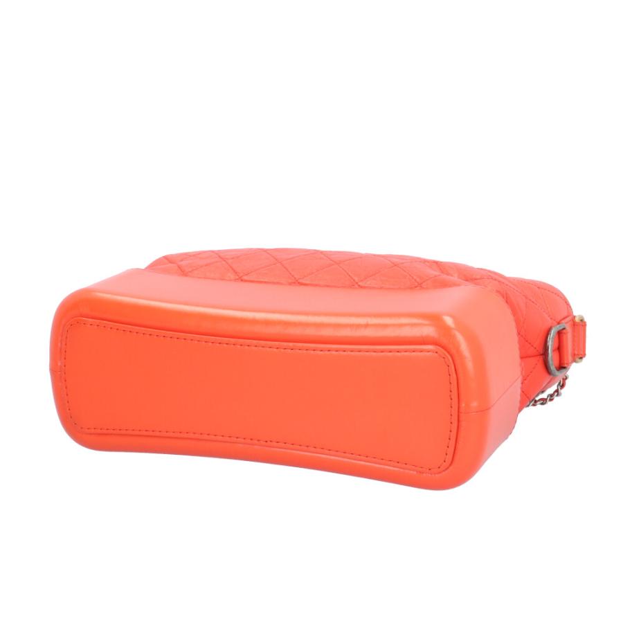 シャネル ホーボーバッグ ラージ ガブリエル ドゥ シャネル ショルダーバッグ レザー A93824 オレンジ レディース CHANEL  中古 R&Kリサイクルキング CHANEL（シャネル） ホーボーバッグ ラージ ガブリエル ドゥ