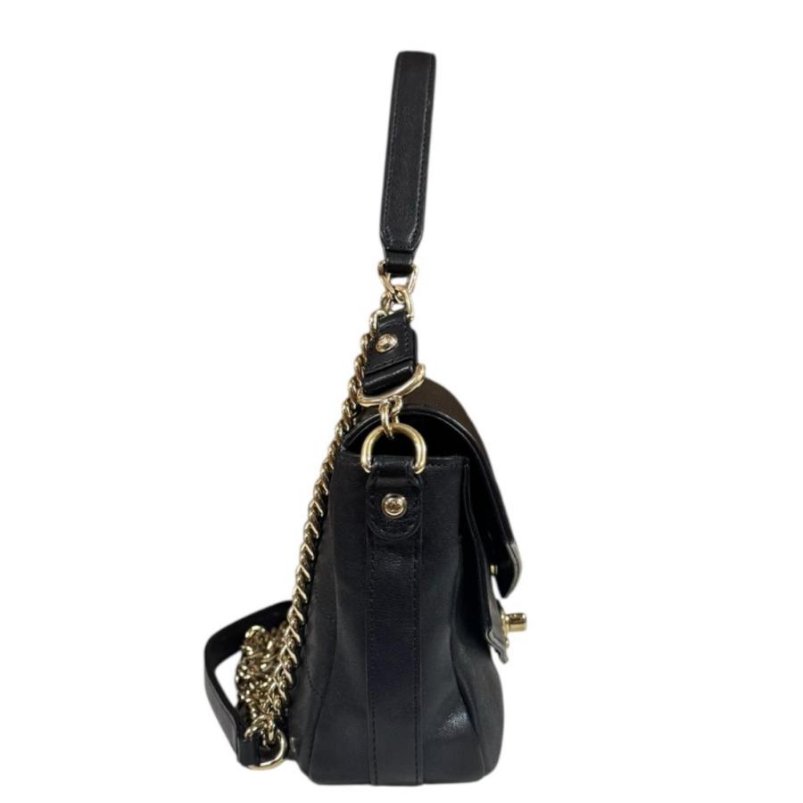 CHANEL / ショルダーバッグ/レザー/BLK CHANEL（シャネル） Vステッチ ショルダーバッグ レザー A57470