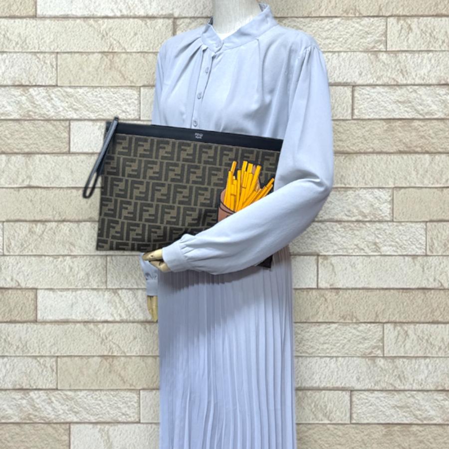 FENDI（フェンディ） フェンディリシャス FFフラットスリムラージ