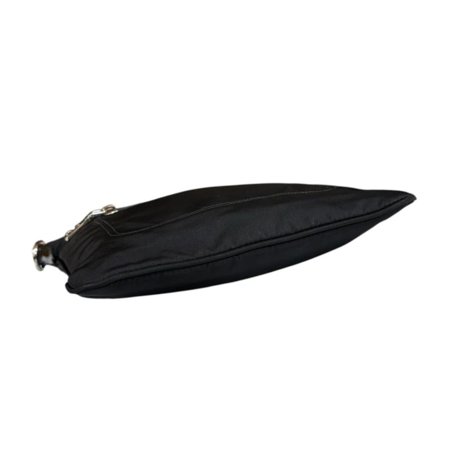 プラダ ショルダーバッグ ナイロン ブラック ユニセックス PRADA  中古 PRADA（プラダ） ショルダーバッグ ナイロン ブラック ユニセックス