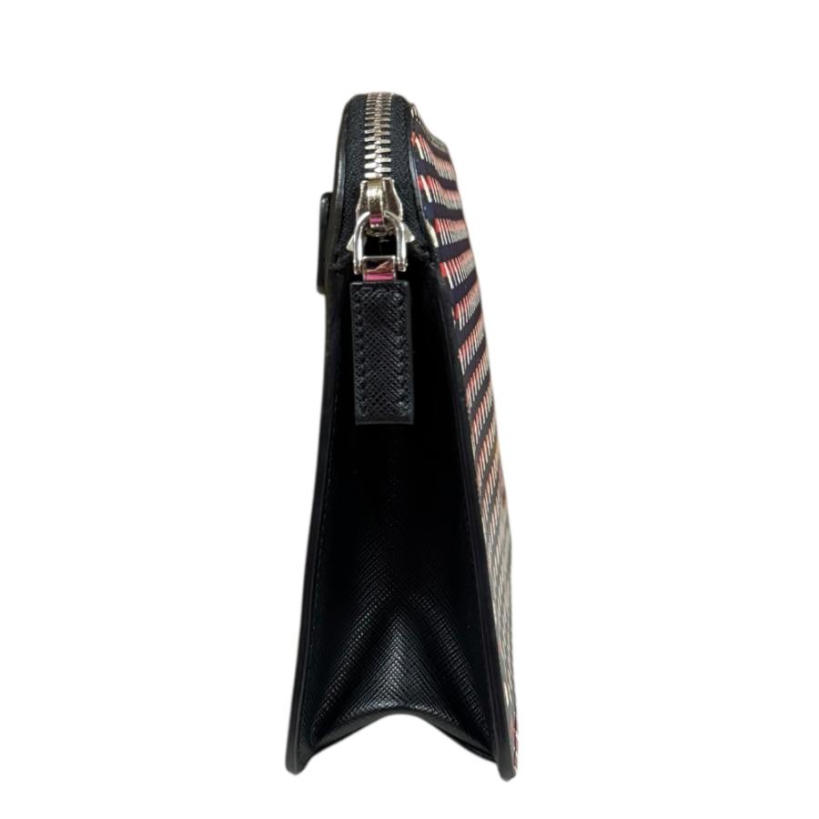 PRADA（プラダ） ジオメトリック柄 サフィアーノ クラッチバッグ