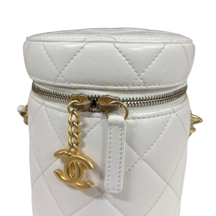CHANEL（シャネル） バニティチェーンショルダー マトラッセ