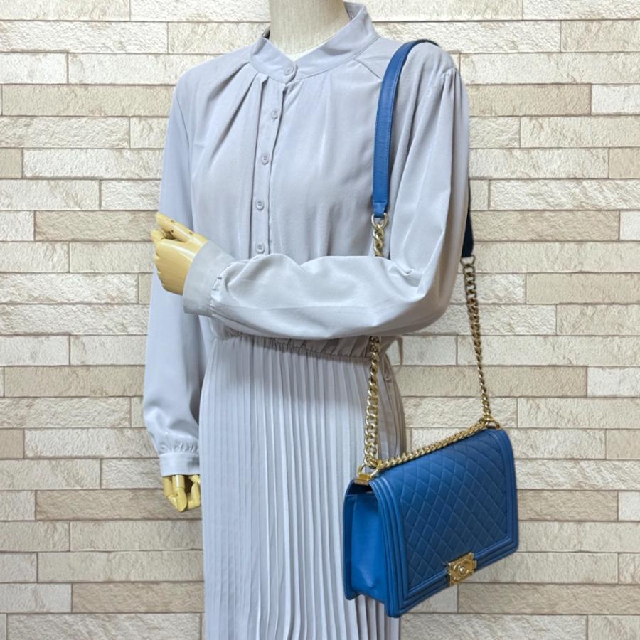 sawa CHANELボーイシャネル 28 ショルダーバッグ ハンドバッグ CHANEL（シャネル） ボーイシャネル28 ショルダーバッグ レザー ブルー