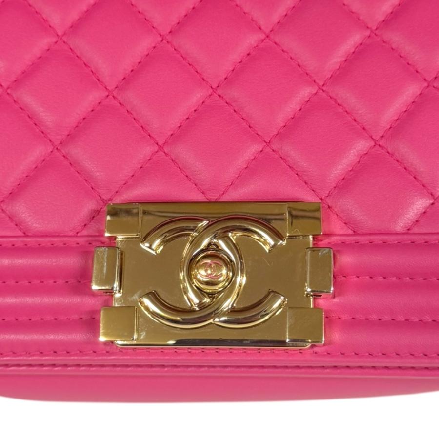 CHANEL（シャネル） ボーイシャネル ショルダーバッグ レザー A67085