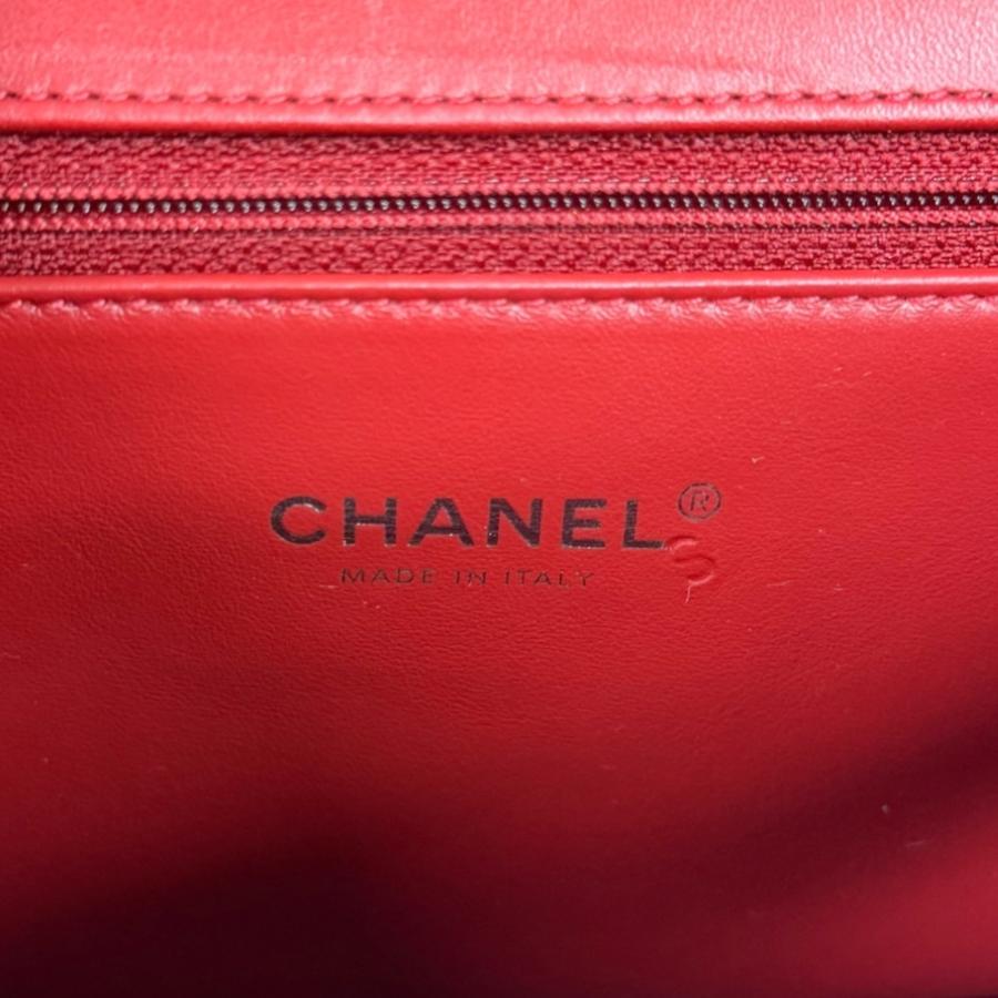 シャネル CCフィリグリー マトラッセ ショルダーバッグ レザー レッド レディース CHANEL  中古 CHANEL（シャネル） CCフィリグリー マトラッセ ショルダーバッグ