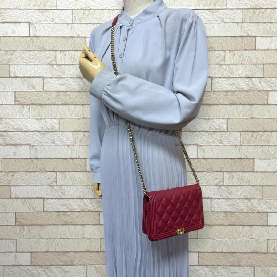 CHANEL（シャネル） ボーイシャネル ショルダーバッグ キャビアスキン