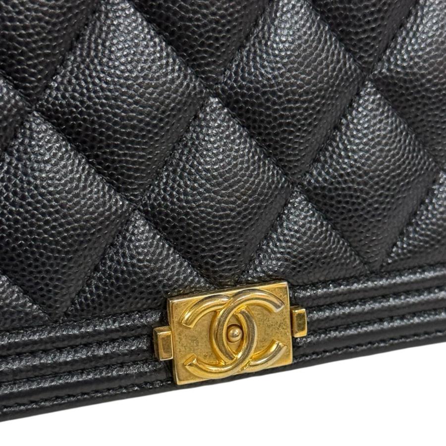 CHANEL（シャネル） ボーイシャネル ショルダーバッグ キャビアスキン
