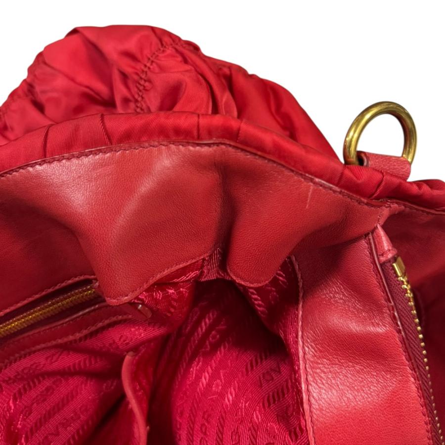 PRADA（プラダ） ショルダーバッグ ナイロン BN2346 レッド レディース