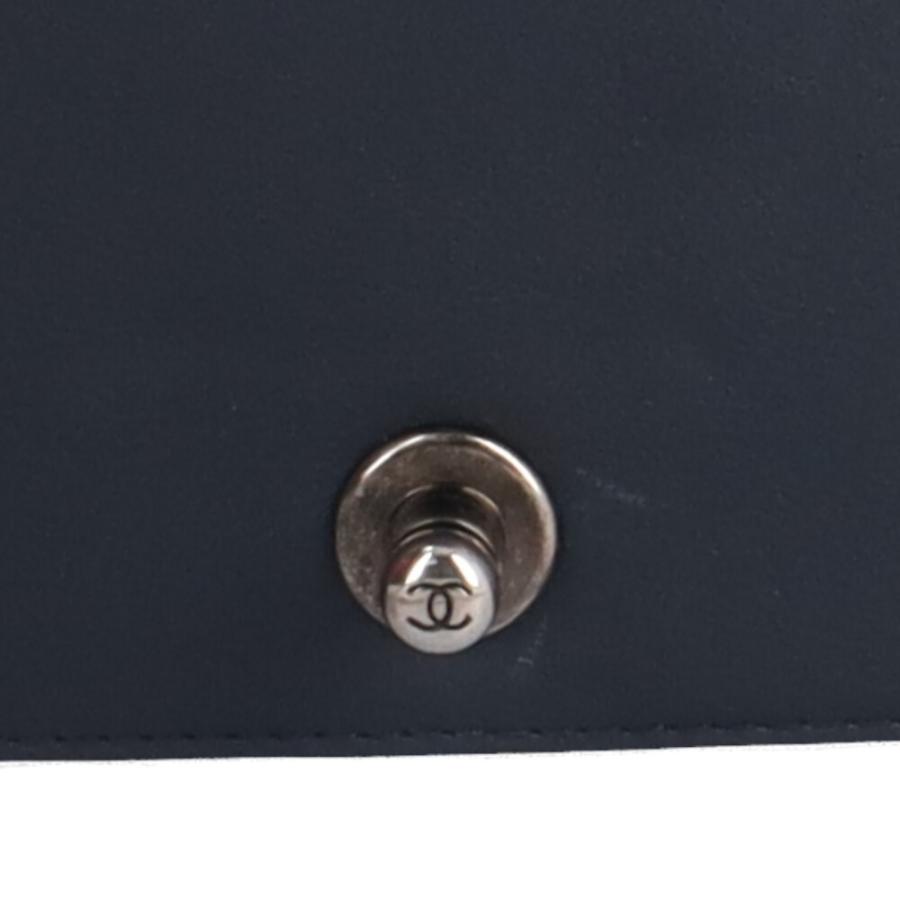 CHANEL（シャネル） ボーイシャネル ショルダーバッグ レザー ネイビー