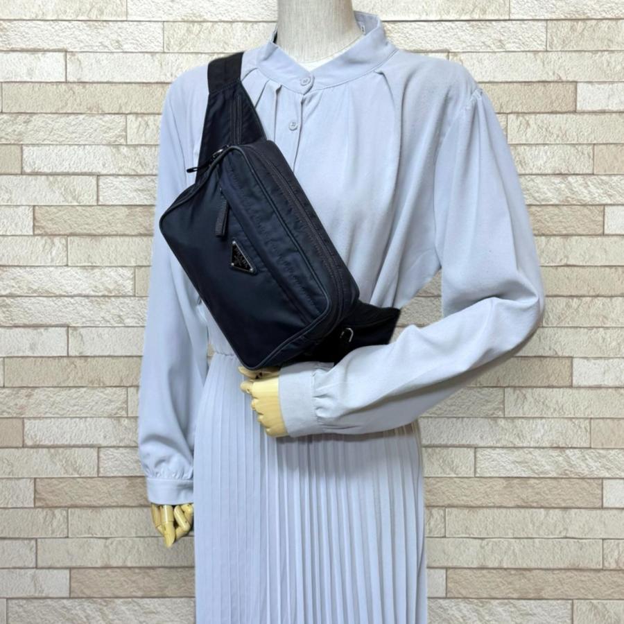 PRADA（プラダ） ボディバッグ ナイロン 2VL001 ネイビー メンズ 中古