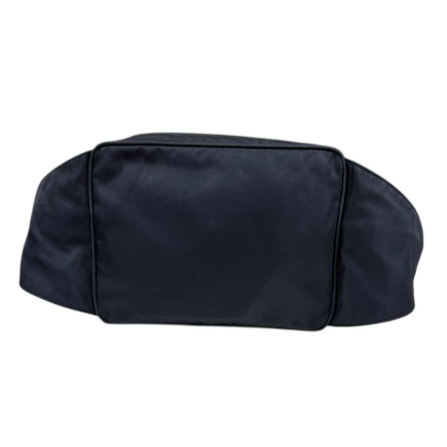 プラダ ボディバッグ ナイロン 2VL001 ネイビー メンズ PRADA  中古 R&Kリサイクルキング PRADA（プラダ） ボディバッグ ナイロン 2VL001 ネイビー メンズ 中古