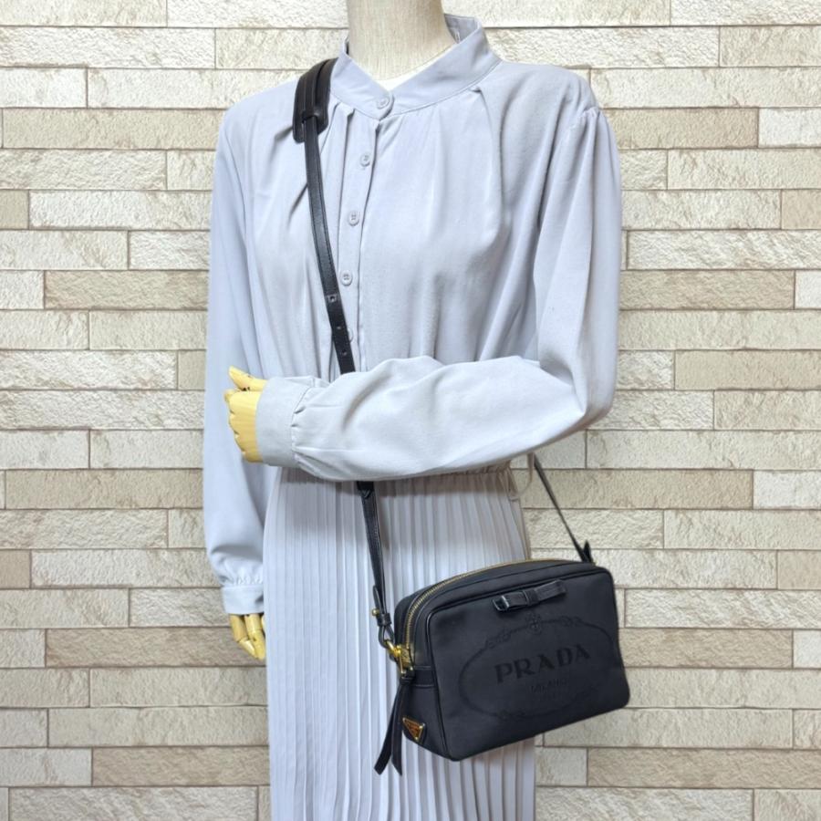 PRADA プラダ ショルダーバッグ ナイロンジャガード 1BH089 ブラック
