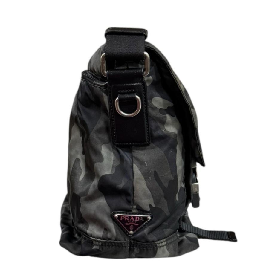 PRADA ブラック ショルダーバッグ 楽天市場】プラダ PRADA Re-Nylon ラージ トップハンドルバッグ