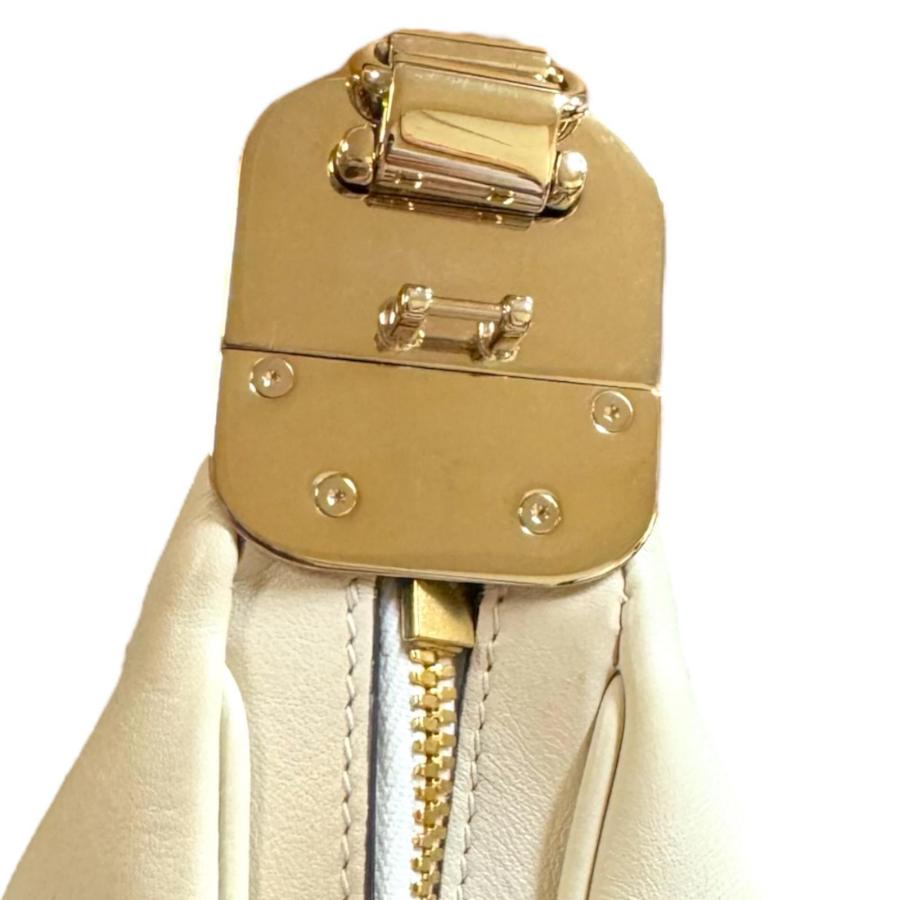 GUCCI（グッチ） アタッシェ ミディアム ショルダーバッグ レザー