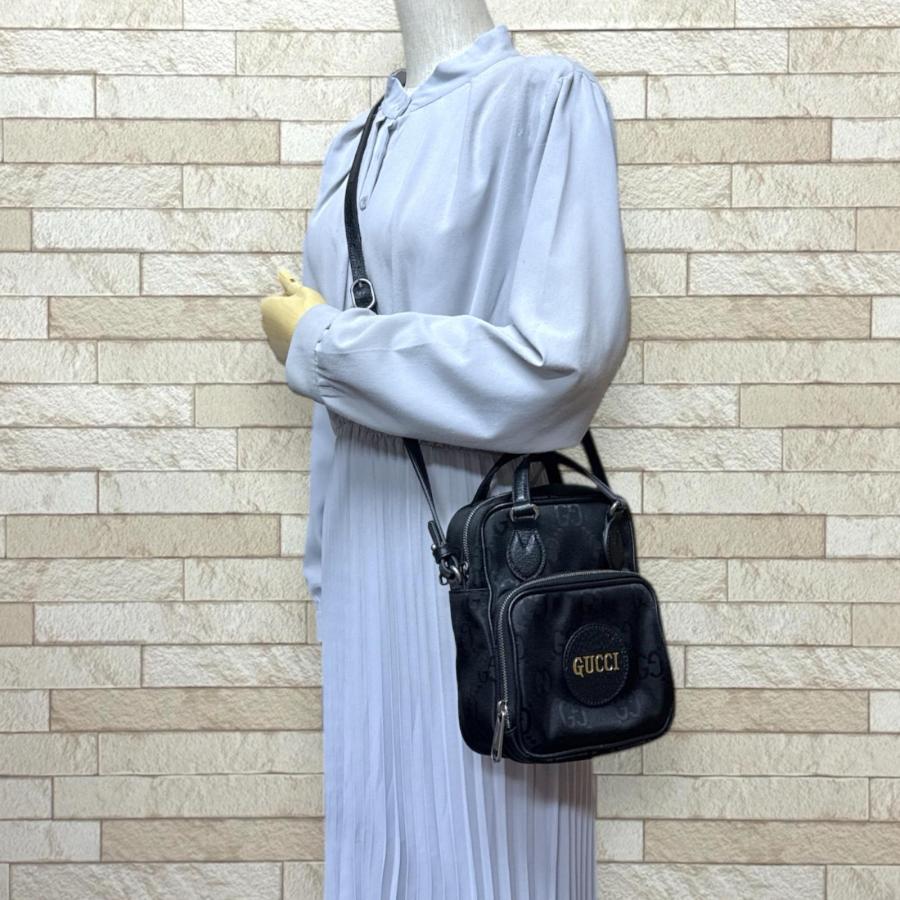 GUCCI（グッチ） オブ ザ グリット ショルダーバッグ ナイロン 625850
