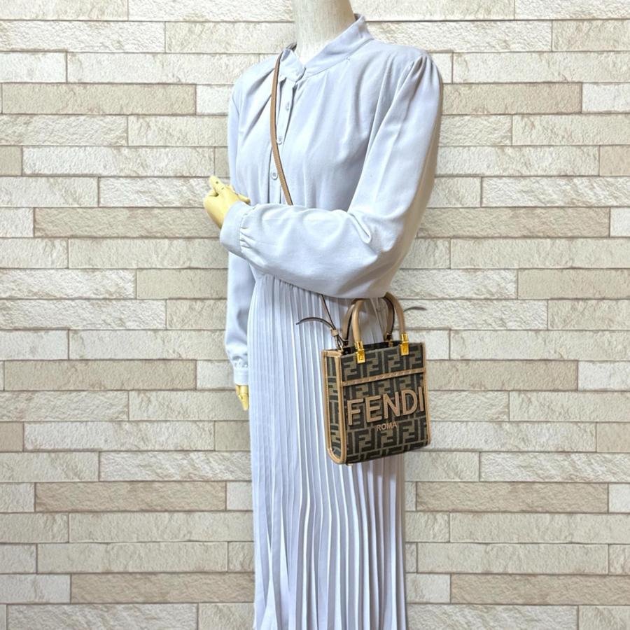 フェンディ サンシャインショッパースモール ズッカ ショルダーバッグ 8BS092 ブラウン レディース FENDI  中古 FENDI（フェンディ） サンシャインショッパースモール ズッカ