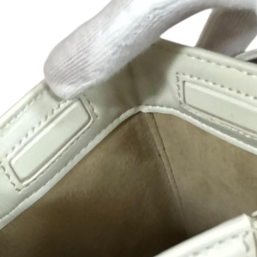 FENDI（フェンディ） オリガミ ミニ ショルダーバッグ レザー 8BS083