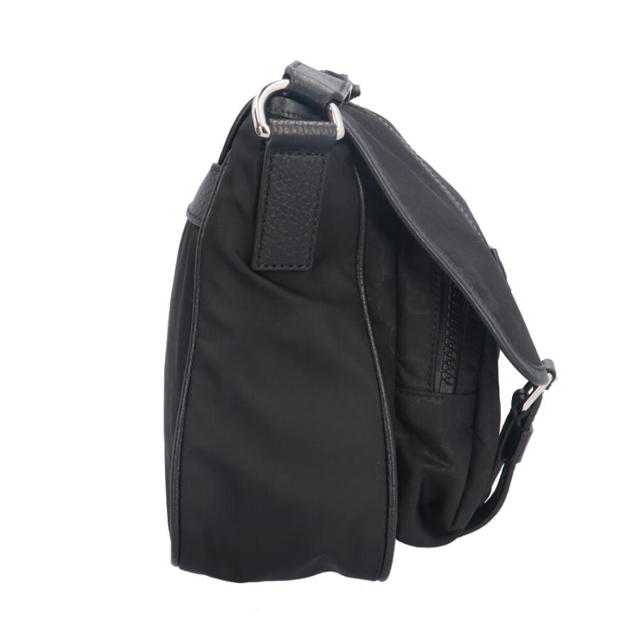 GUCCI（グッチ） GG柄メッセンジャーバッグ ショルダーバッグ ナイロン