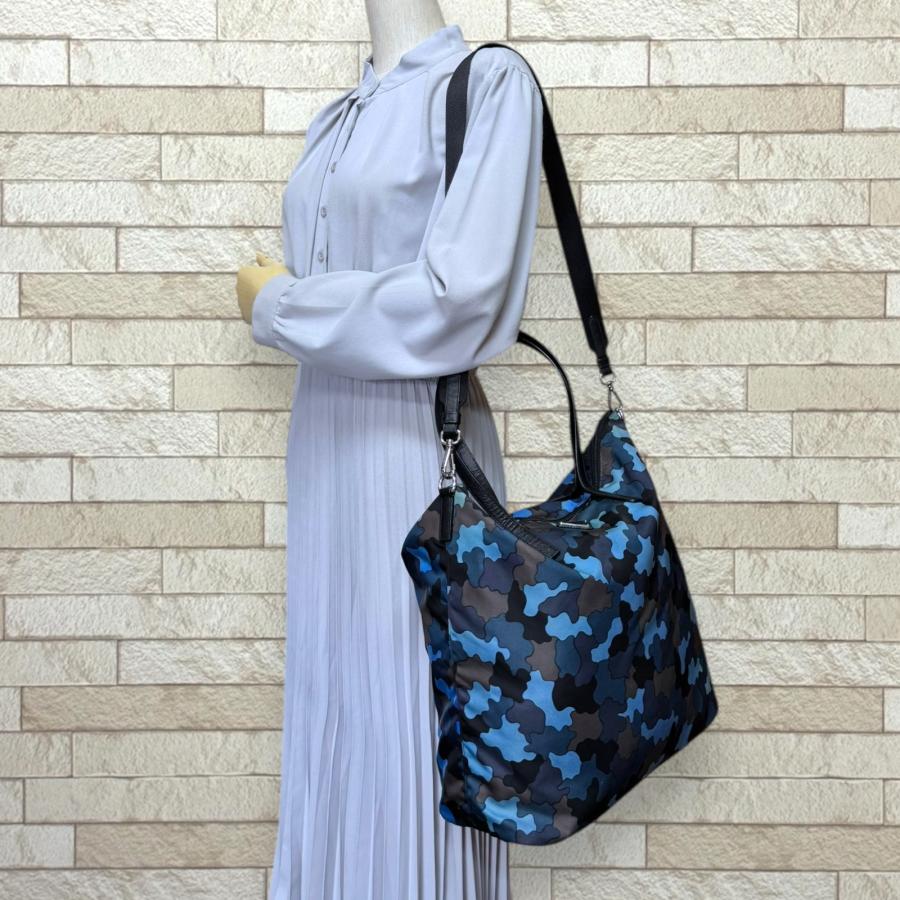 PRADA（プラダ） カモフラ ショルダーバッグ ナイロン 1BG189 ブルー