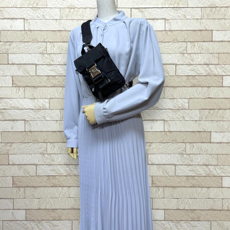 FENDI（フェンディ） フェンディネス ショルダーバッグ ナイロン