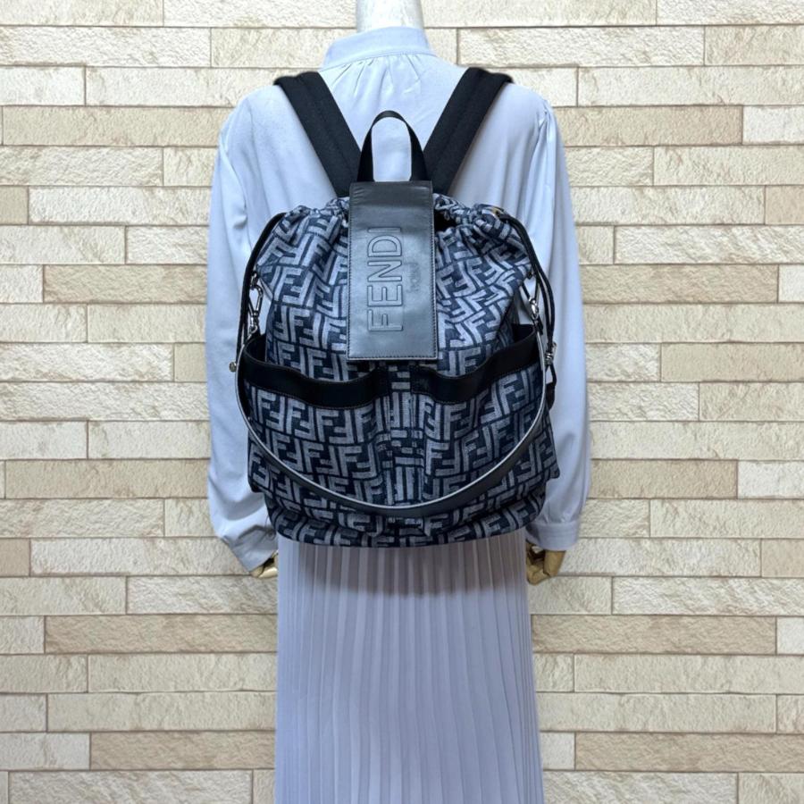 FENDI フェンディ FILAコラボ リュックサック エコバッグ ホワイト