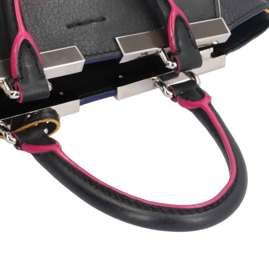 FENDI（フェンディ） プチトロワジュール ショルダーバッグ レザー