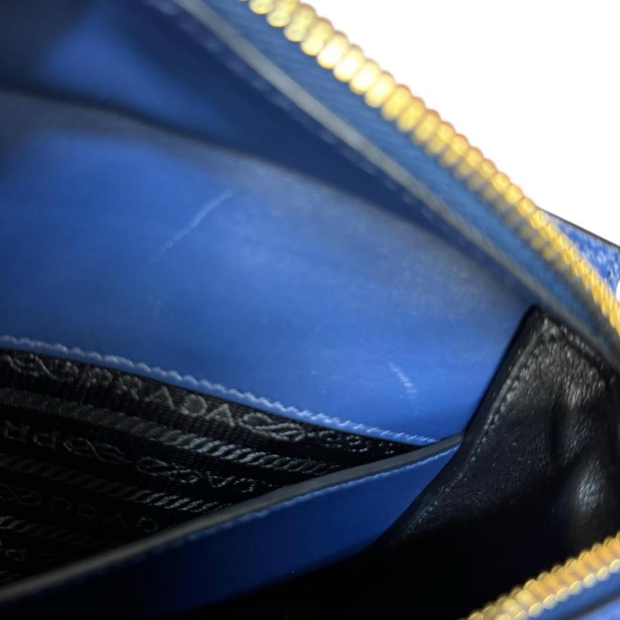 PRADA★ビジネスバッグ ベージュと青　美品　鍵付き PRADA（プラダ） サフィアーノ ショルダーバッグ レザー 1BH104 ブルー