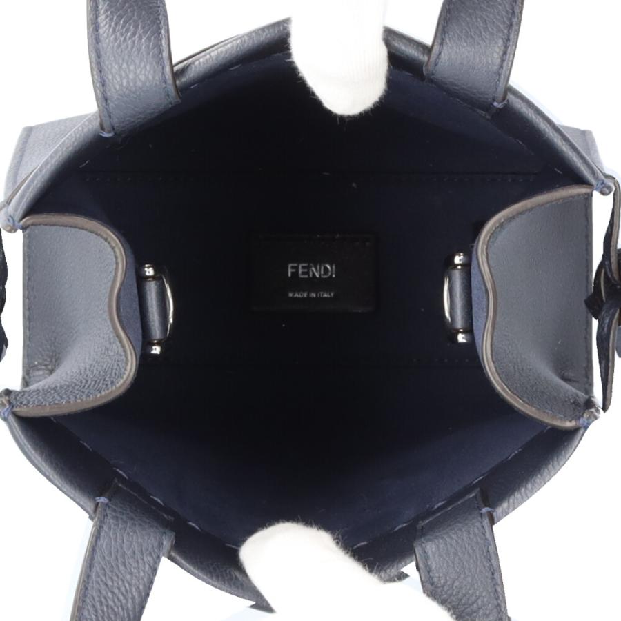 最終値　未使用　FENDI ゴートゥーショッパースモール 2way FENDI（フェンディ） ゴートゥーショッパースモール ショルダーバッグ