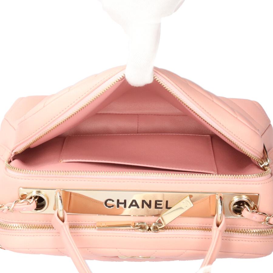 CHANEL（シャネル） ボウリングバッグ Vステッチ トレンディCC