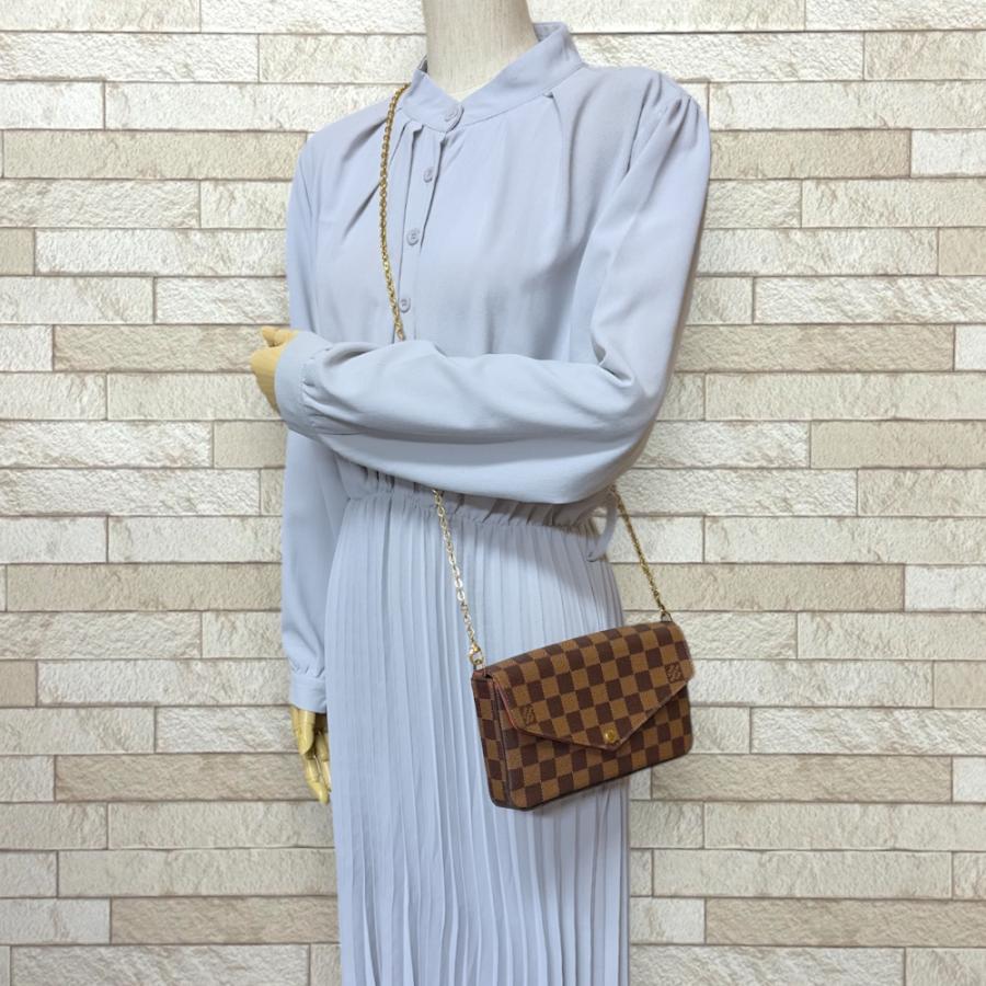 LOUIS VUITTON（ルイ・ヴィトン） ポシェットフェリシー ダミエ