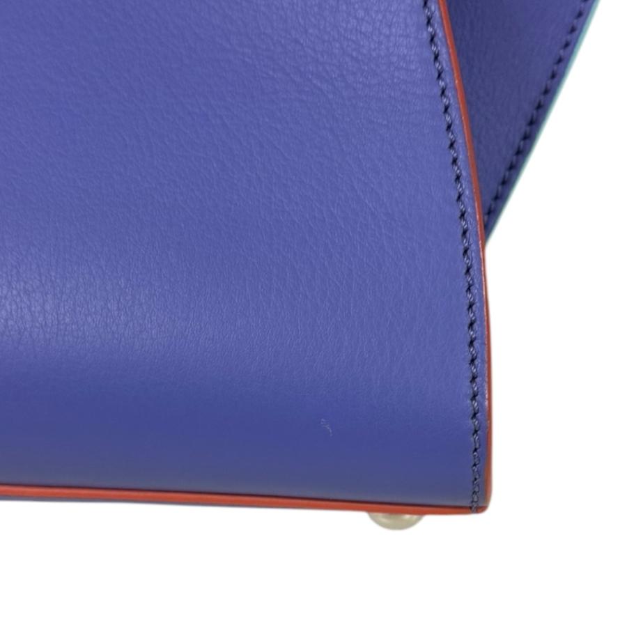 FENDI フェンディ プチトロワジュール ショルダーバッグ レザー FENDI フェンディ プチトロワジュール ショルダーバッグ レザー