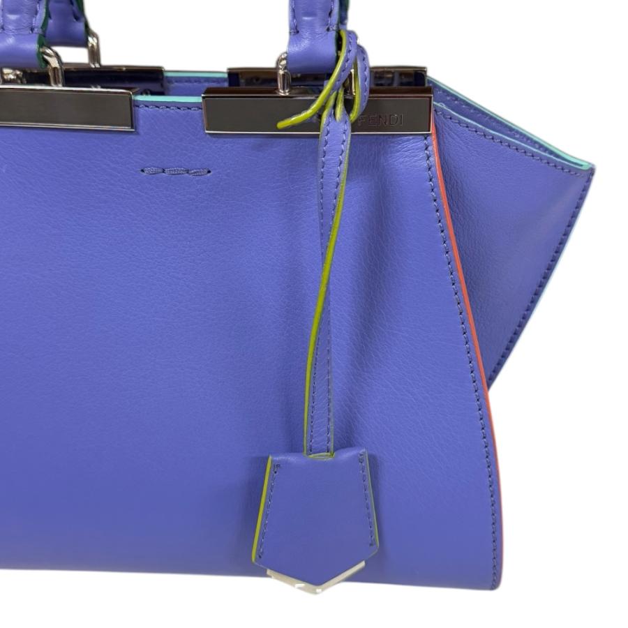 FENDI フェンディ プチトロワジュール ショルダーバッグ レザー FENDI フェンディ プチトロワジュール ショルダーバッグ レザー