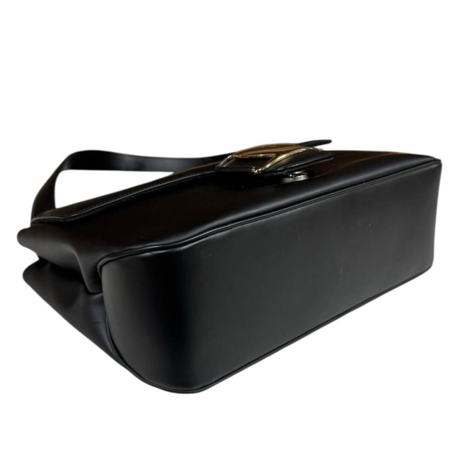 サルヴァトーレフェラガモ ショルダーバッグ レザー BZ-21・7171 ブラック レディース Salvatore Ferragamo  中古 サルヴァトーレフェラガモ ショルダーバッグ レザー BZ-21・7171