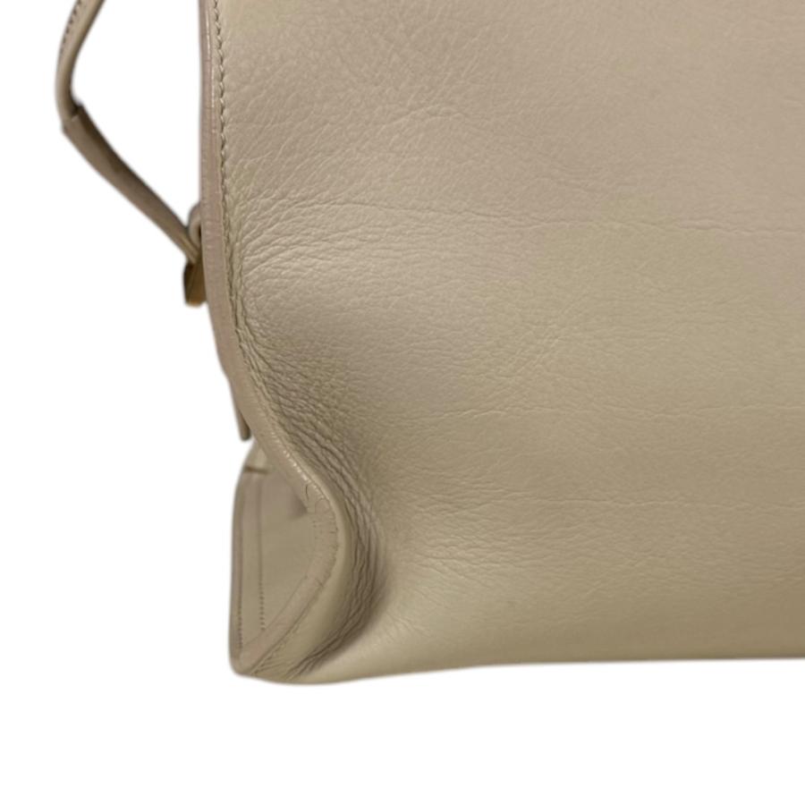 サンローラン プチバカス Yライン ショルダーバッグ レザー 311210