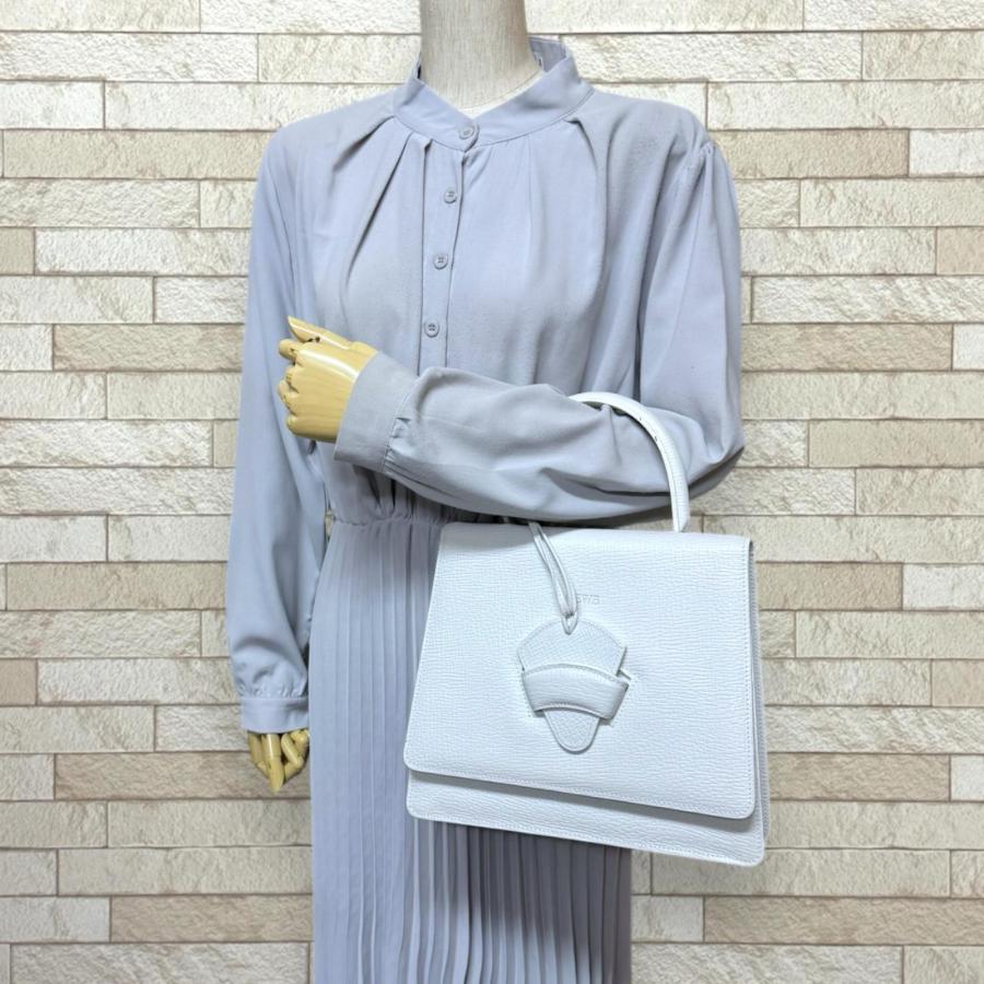 LOEWE（ロエベ） バルセロナ ハンドバッグ レザー ホワイト レディース 