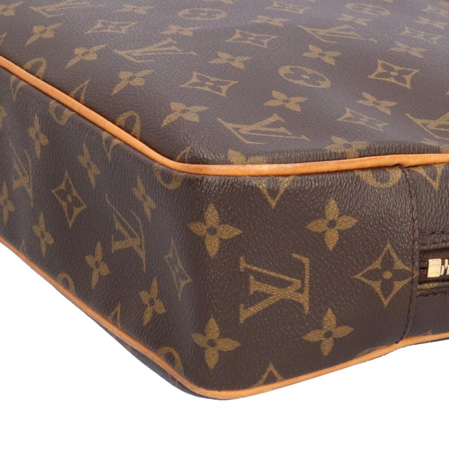 LOUIS VUITTON（ルイ・ヴィトン） ポルト ドキュマン ぺガス