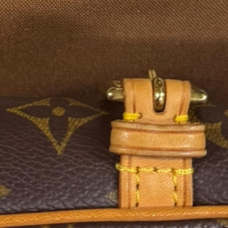 LOUIS VUITTON（ルイ・ヴィトン） ポシェットマレル モノグラム