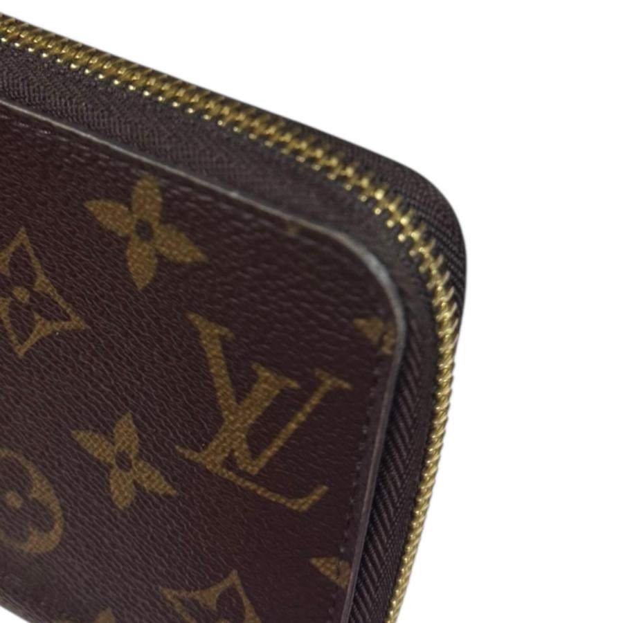 LOUIS VUITTON（ルイ・ヴィトン） ジッピーウォレット モノグラム 長