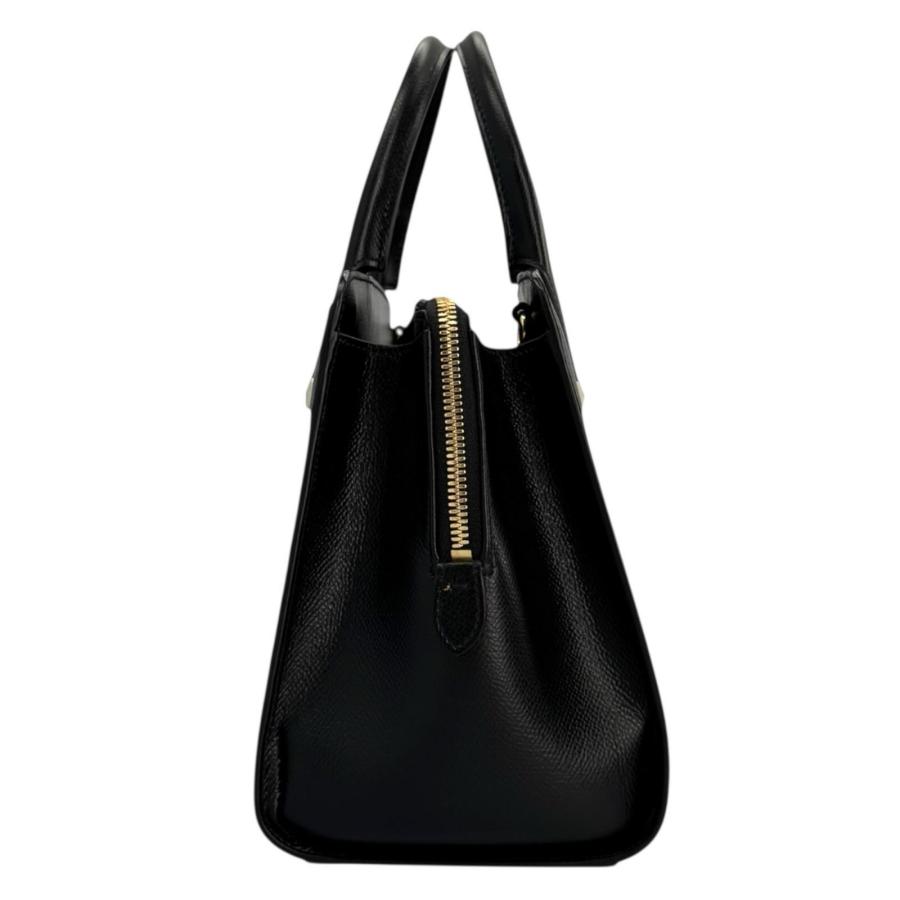 サルヴァトーレフェラガモ ショルダーバッグ レザー ブラック