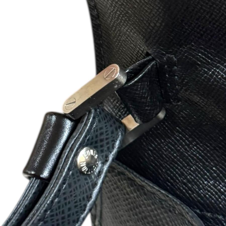 LOUIS VUITTON（ルイ・ヴィトン） セレンガ タイガ セカンドバッグ