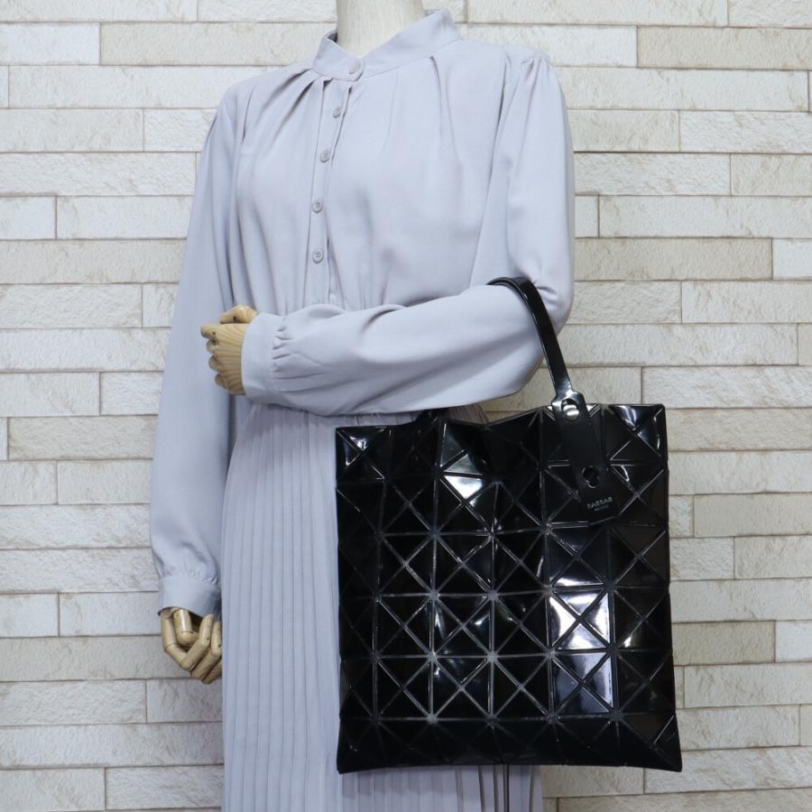 ISSEY MIYAKE イッセイミヤケ BAOBAO トートバッグ PVC ブラック ISSEY MIYAKE イッセイミヤケ BAOBAO トートバッグ PVC ブラック