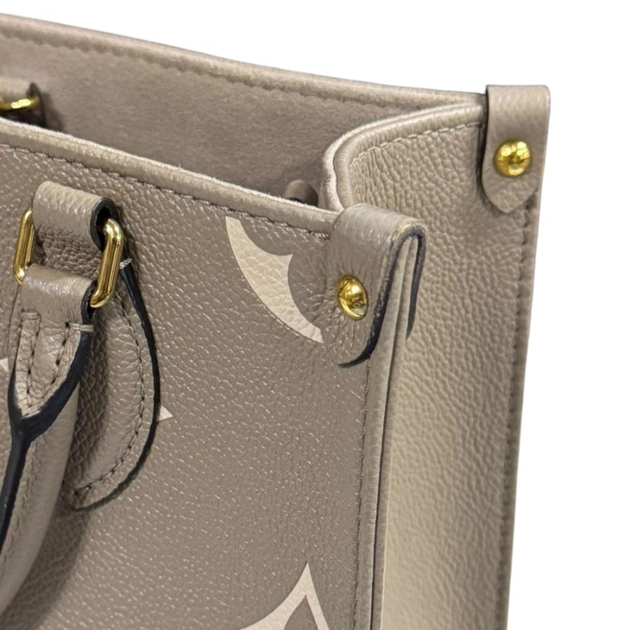 LOUIS VUITTON ルイヴィトン オンザゴーPM バイカラーモノグラム LOUIS VUITTON ルイヴィトン オンザゴーPM バイカラーモノグラム