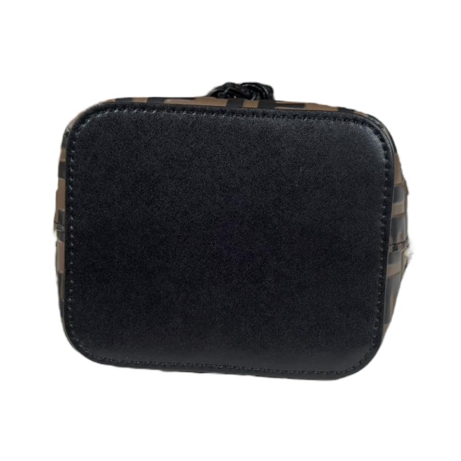 FENDI フェンディ モントレゾールミニ ショルダーバッグ レザー FENDI フェンディ モントレゾールミニ ショルダーバッグ レザー