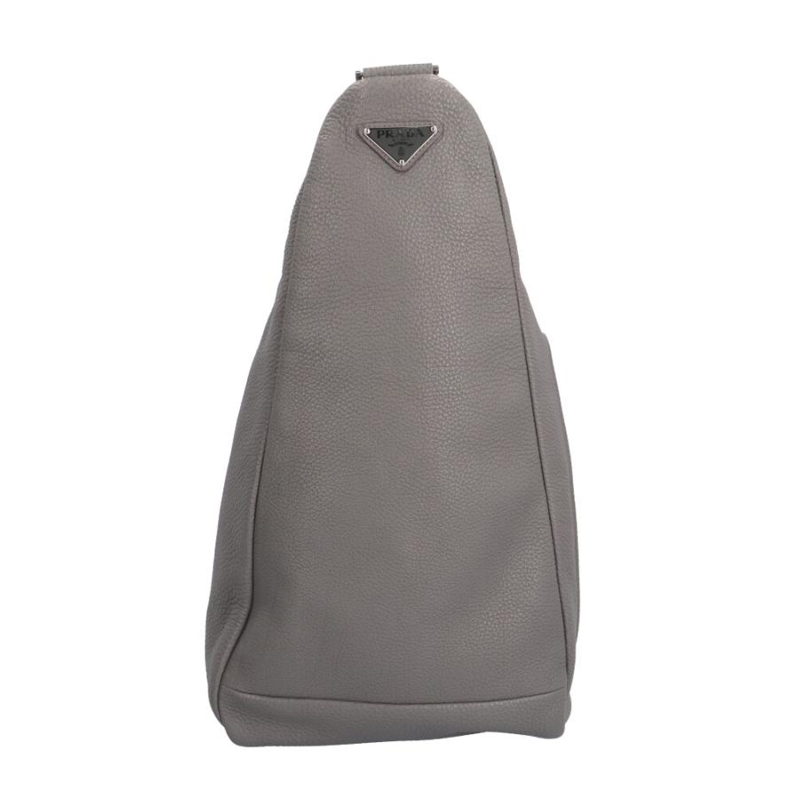 PRADA（プラダ） トライアングルヴィッテロダイノ ショルダーバッグ