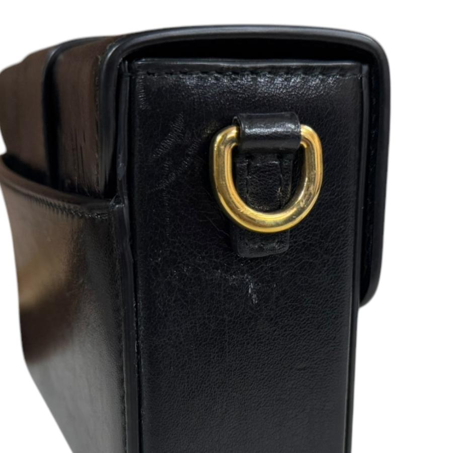 ディオール 30 モンテーニュ ショルダーバッグ レザー M9204UMPK